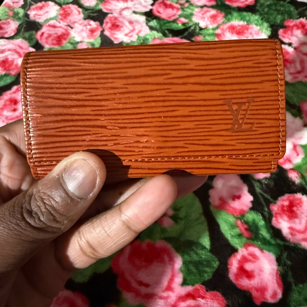 Authentic Louis Vuitton Epi Leather 4 Key Ring Holder